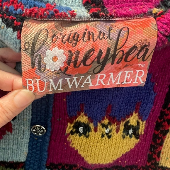 Honeybea “Bumwarmer” Knit Wrap Skirt — 99% Recycled Yarn, Festive, Size M - Picture 5 of 6